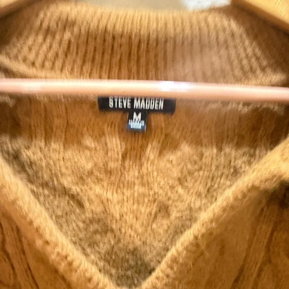 Steve Madden Women’s Knit Mustard Yellow Color Crop Sweater with Collar Size M - Picture 8 of 9